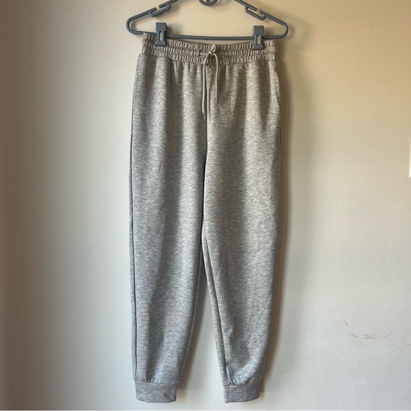 Refuge Athletics Women’s Joggers Medium Gray Sweatpants Lounge Activewear - Picture 1 of 5